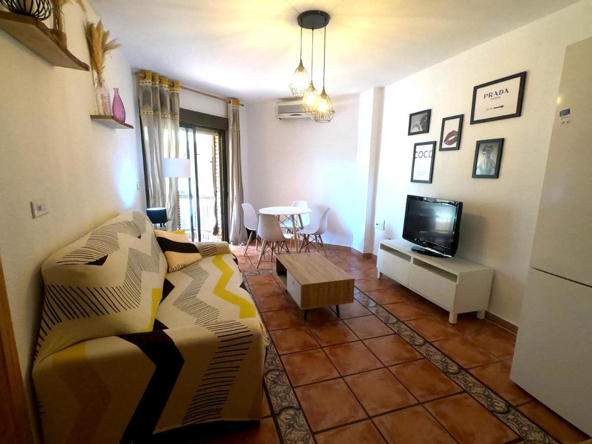 Апартаменти Apartamento Victoria Альмуньєкар Екстер'єр фото